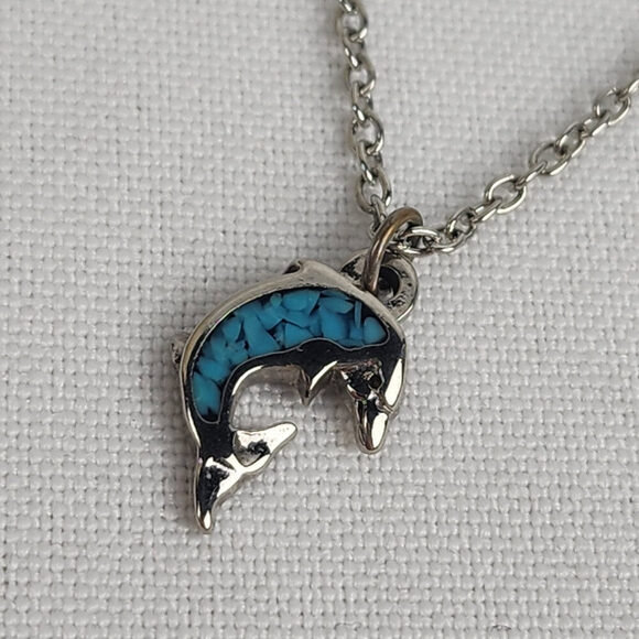 Vintage Silver Tone Blue Dolphin Pendant Chain Necklace - Picture 3 of 8